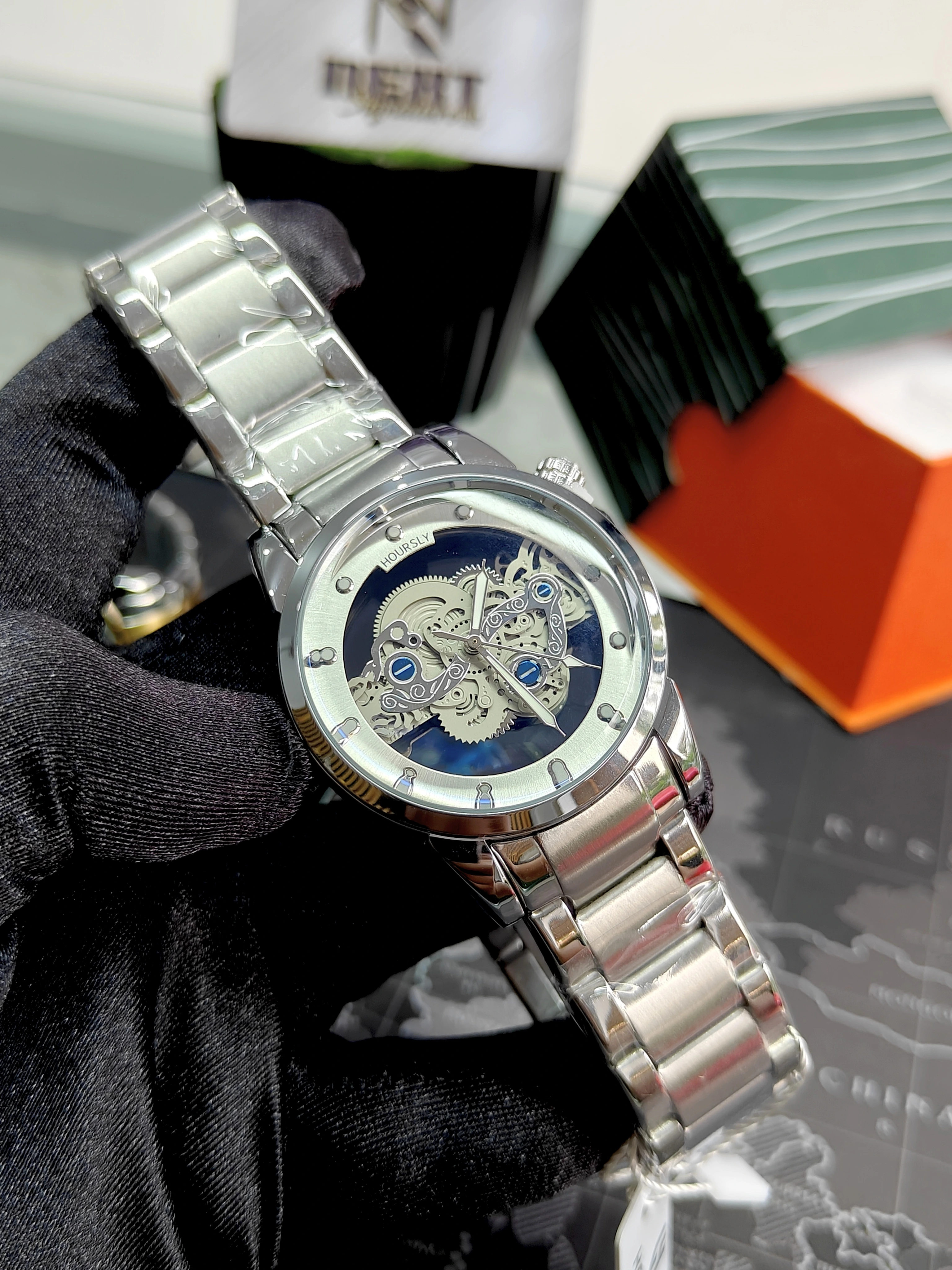 HOURSLY.. HY9111 Unique Chinese Mens Quartz Watch  Water Resistant Skeleton Moq1 New Casual Watch