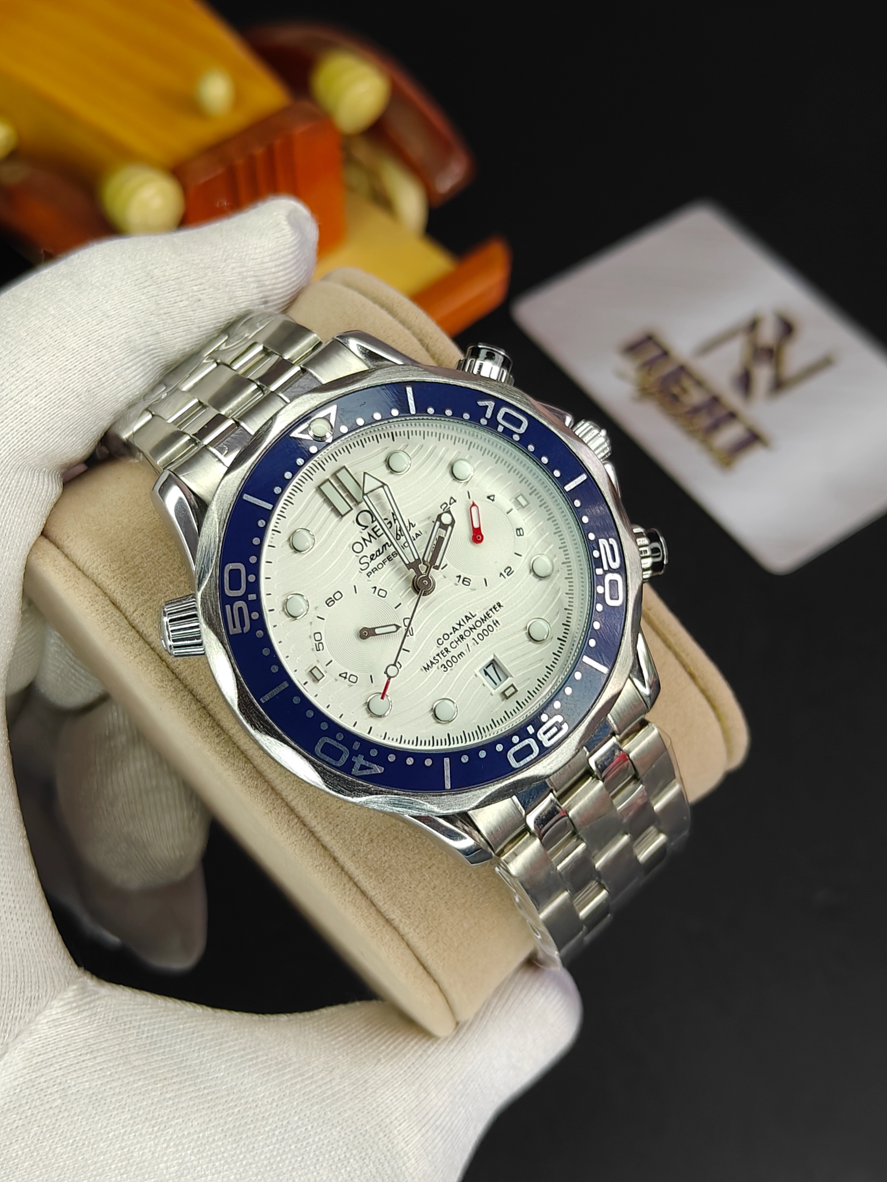 🔥 Arctic Wave Chronograph – White Edition